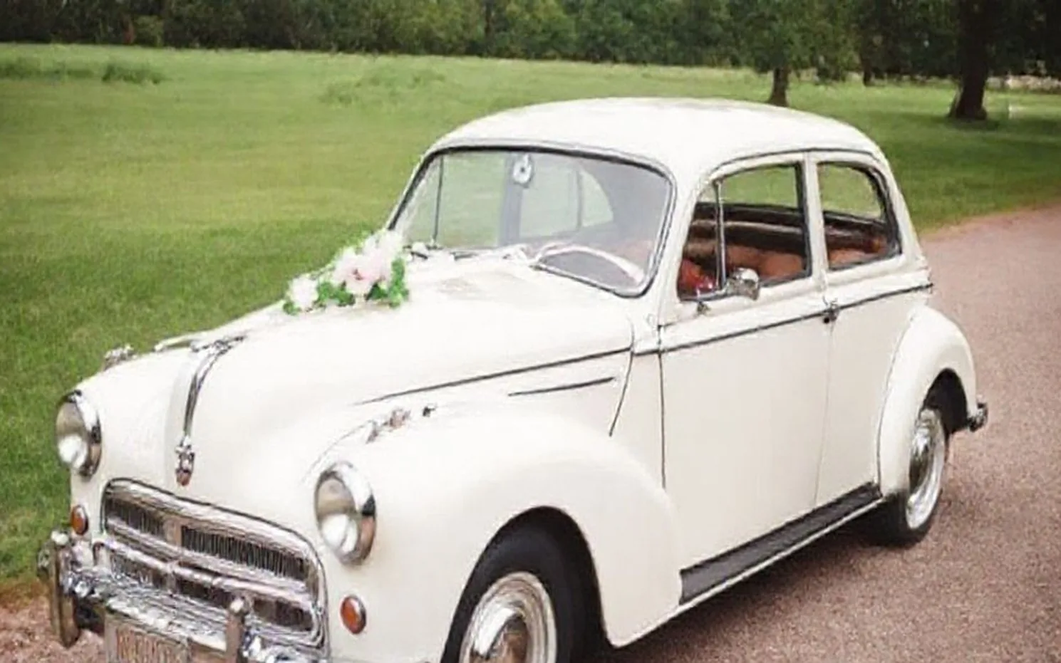 Vintage car rental wedding